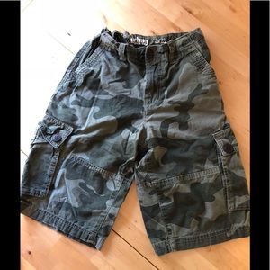 Urban Pipeline Camo shorts